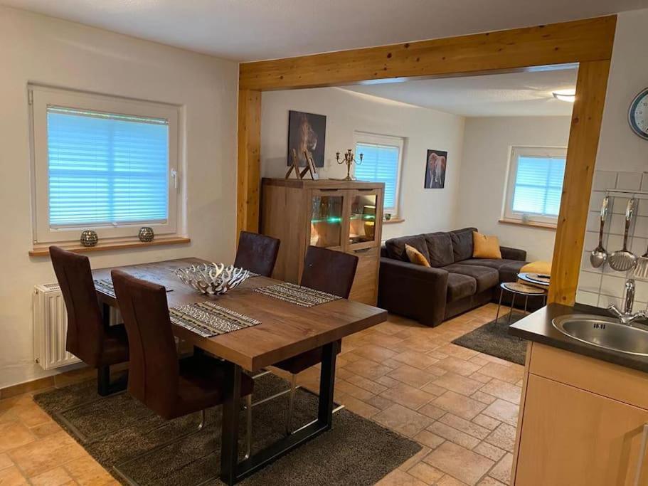 Waldheimat - Ferienhaus Nuerburg Ngoại thất bức ảnh